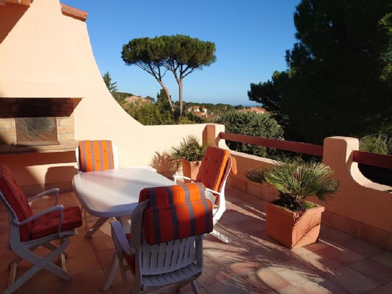 6Amb38 Villa Avec Terrasse Dans Residence Avec Piscine Commune Collioure Exterior photo